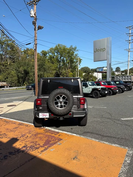 2027 Jeep JL Wrangler - Image 6 of 14