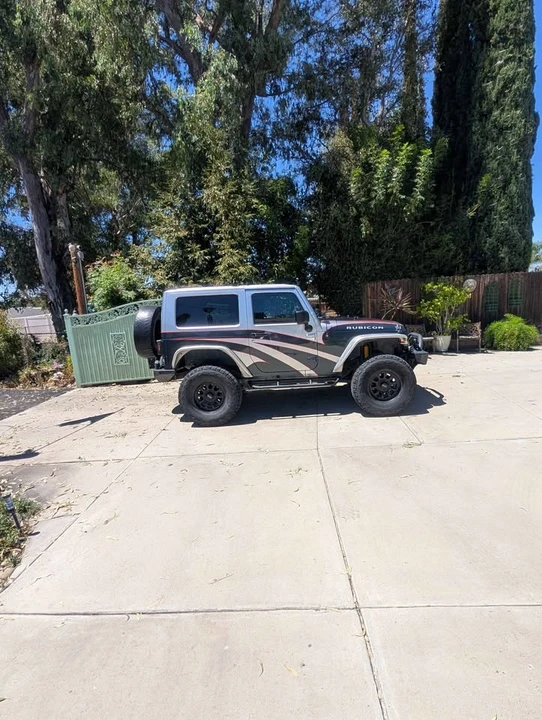 2027 Jeep JK Wrangler - Image 4 of 6
