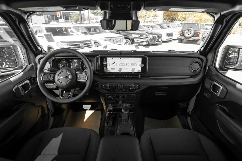 2027 Jeep JL Wrangler - Image 19 of 19