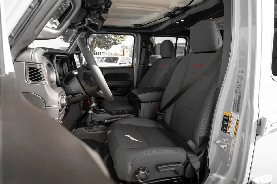 2027 Jeep JL Wrangler - Image 9 of 19