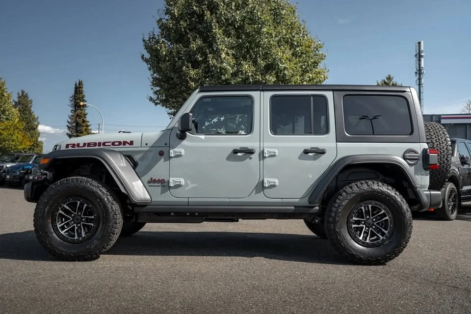 2027 Jeep JL Wrangler - Image 4 of 19
