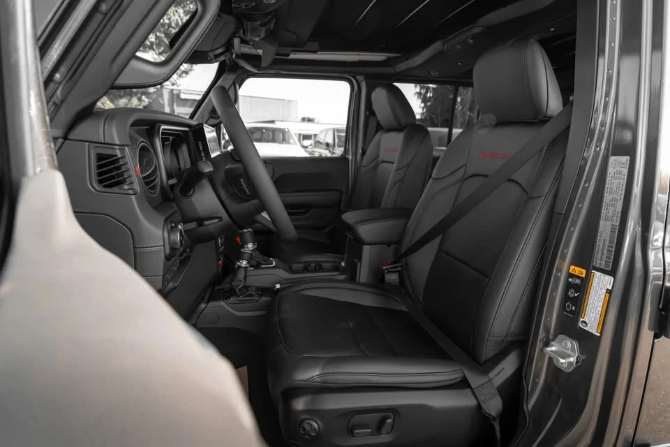 2027 Jeep JL Wrangler - Image 9 of 19