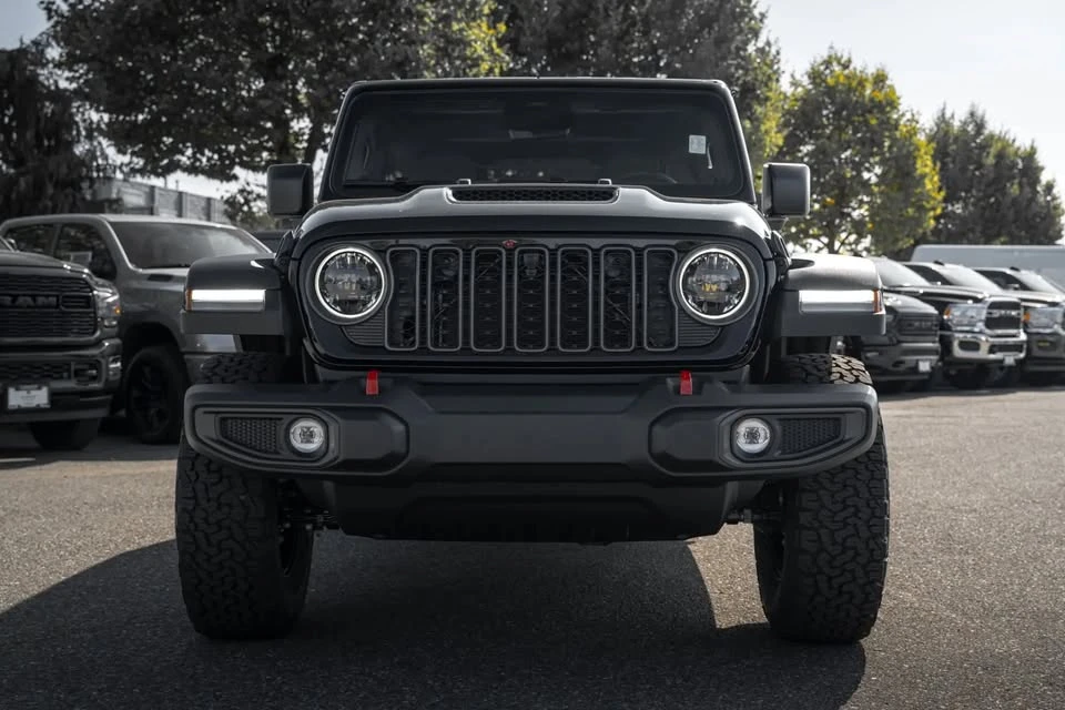 2027 Jeep JL Wrangler - Image 3 of 6