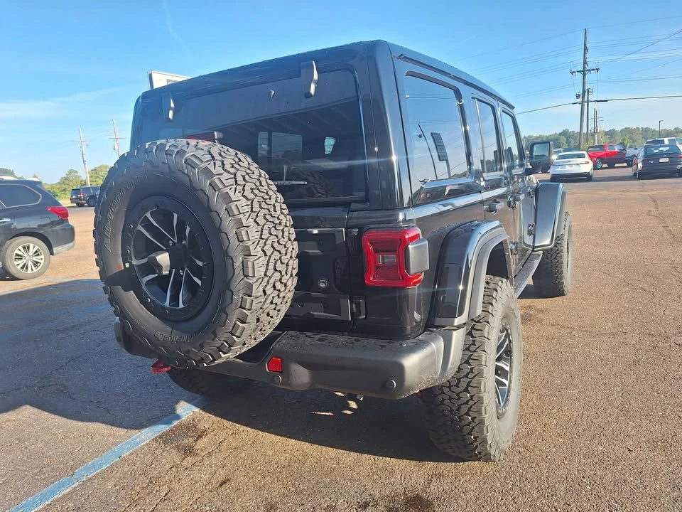 2027 Jeep JL Wrangler - Image 3 of 9