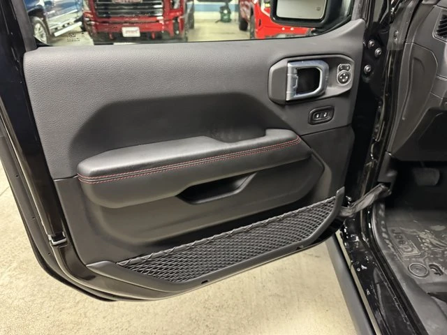 2027 Jeep JL Wrangler - Image 16 of 20