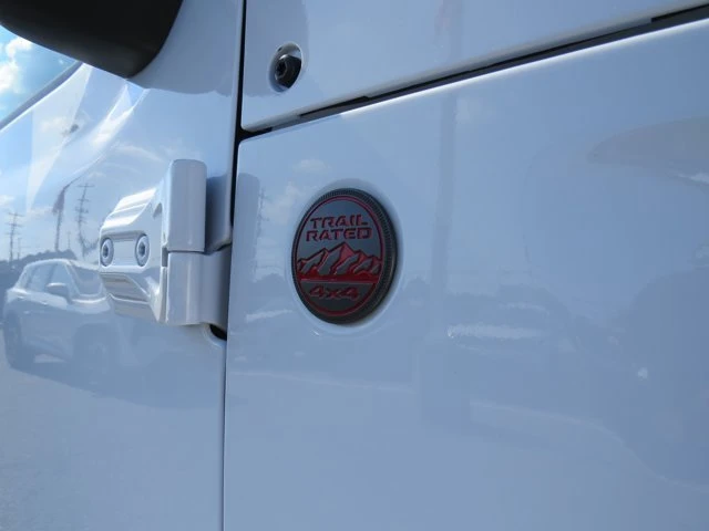 2027 Jeep JL Wrangler - Image 12 of 20
