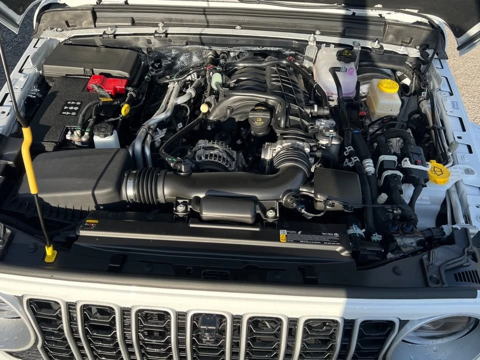 2027 Jeep JL Wrangler - Image 10 of 20