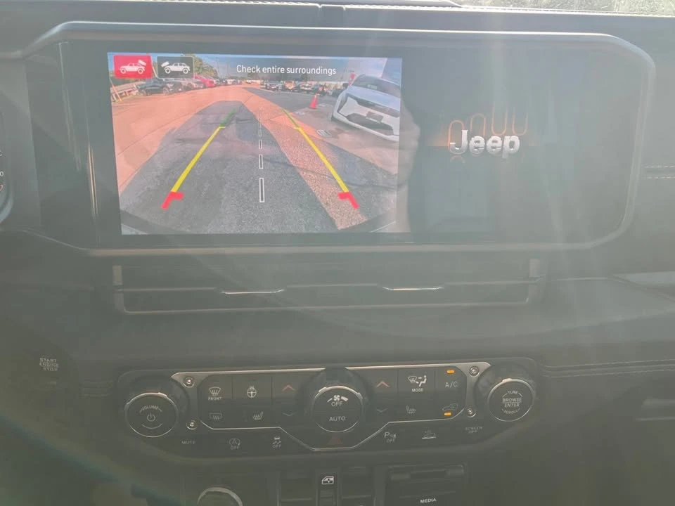 2027 Jeep JL Wrangler - Image 20 of 20