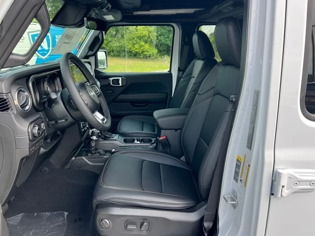 2027 Jeep JL Wrangler - Image 5 of 19