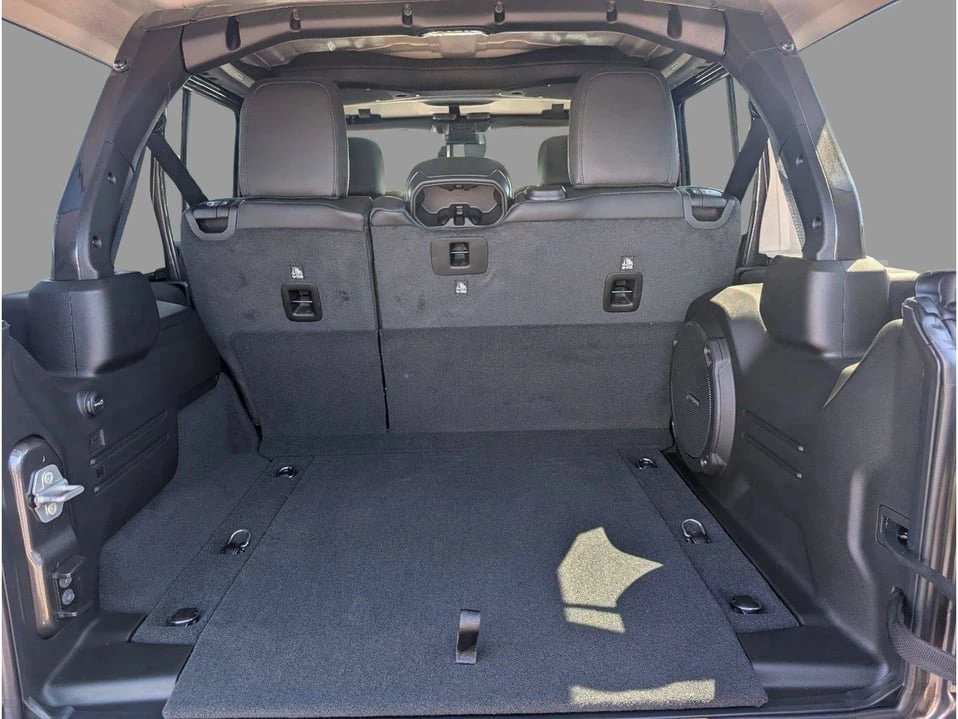 2027 Jeep JL Wrangler - Image 5 of 10