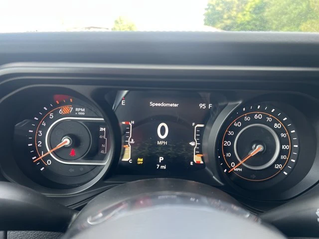 2027 Jeep JL Wrangler - Image 11 of 15
