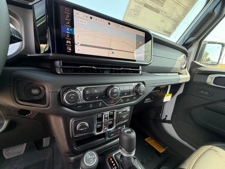 2027 Jeep JL Wrangler - Image 11 of 14