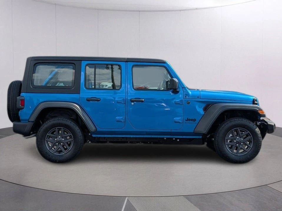 2027 Jeep JL Wrangler - Image 6 of 10
