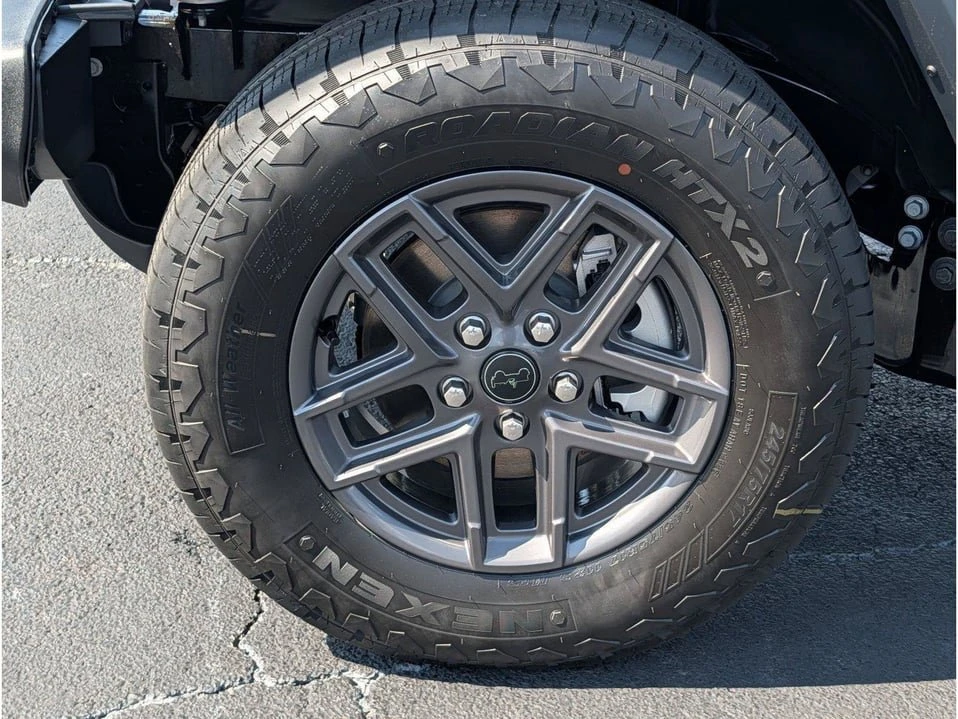 2027 Jeep JL Wrangler - Image 9 of 10