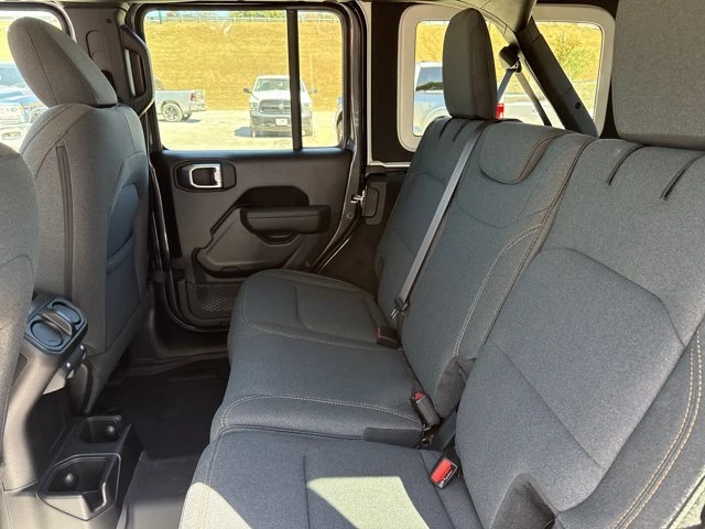 2027 Jeep JL Wrangler - Image 5 of 18