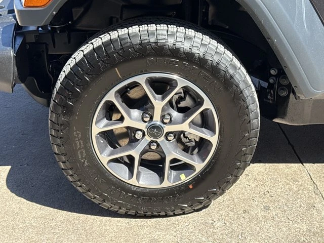 2027 Jeep JL Wrangler - Image 11 of 18