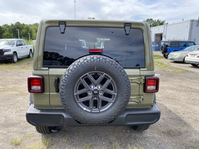2027 Jeep JL Wrangler - Image 3 of 14