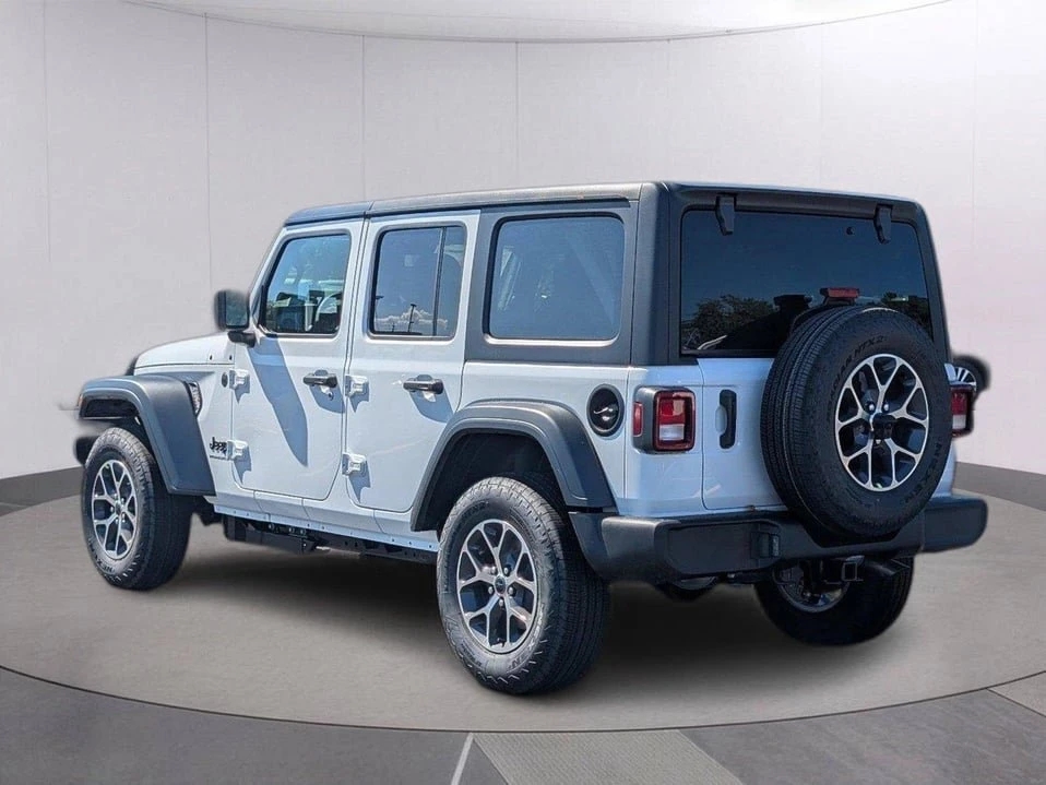 2027 Jeep JL Wrangler - Image 3 of 10