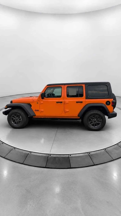 2027 Jeep JL Wrangler - Image 4 of 12