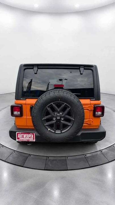 2027 Jeep JL Wrangler - Image 8 of 12