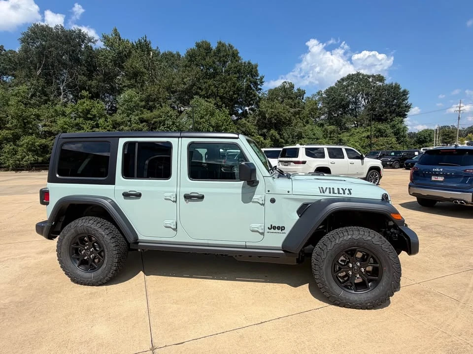 2027 Jeep JL Wrangler - Image 3 of 8