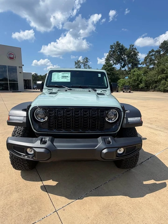 2027 Jeep JL Wrangler - Image 2 of 8