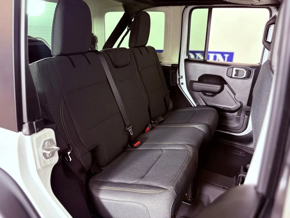 2027 Jeep JL Wrangler - Image 9 of 17