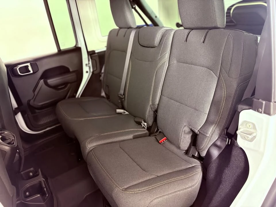 2027 Jeep JL Wrangler - Image 12 of 17