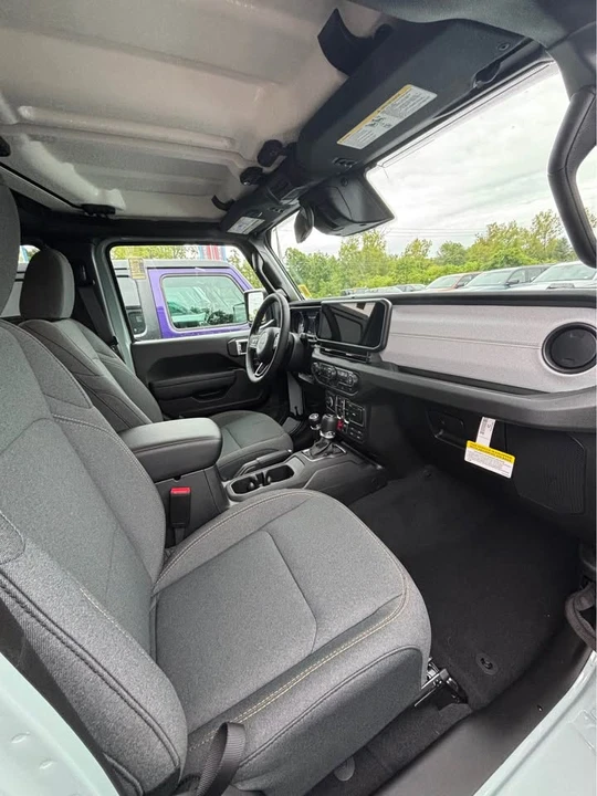 2027 Jeep JL Wrangler - Image 9 of 11