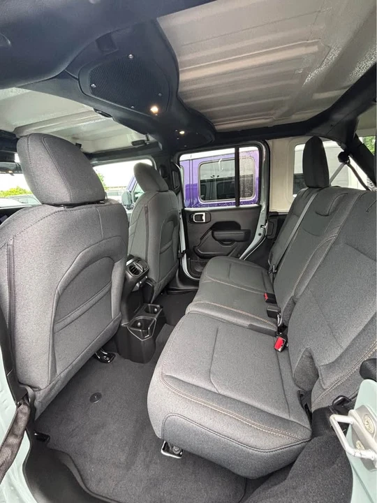 2027 Jeep JL Wrangler - Image 7 of 11