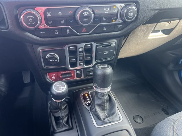 2027 Jeep JL Wrangler - Image 13 of 15