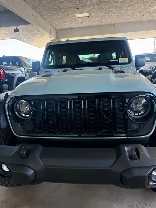 2027 Jeep JL Wrangler - Image 2 of 9