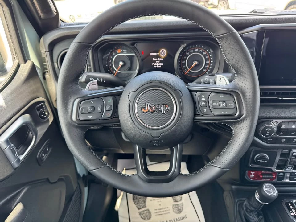 2027 Jeep JL Wrangler - Image 14 of 15
