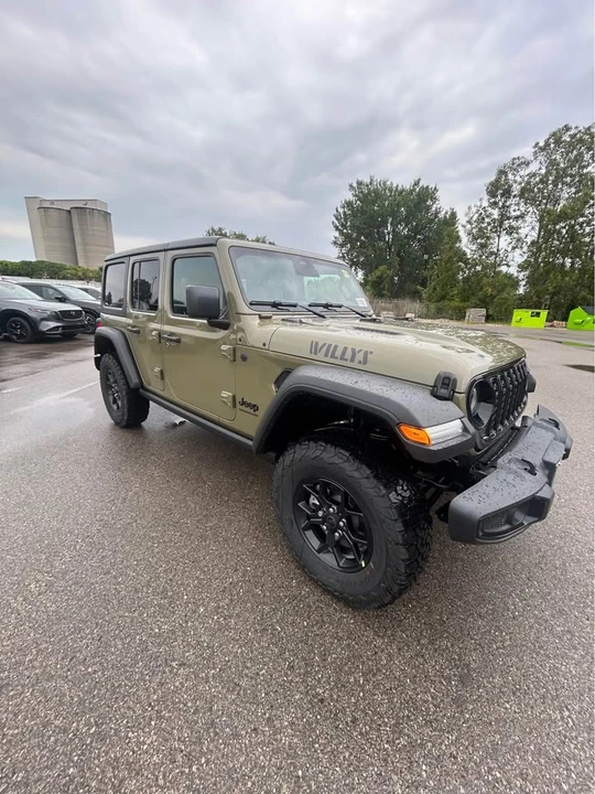 2027 Jeep JL Wrangler - Image 7 of 14