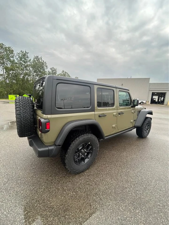 2027 Jeep JL Wrangler - Image 5 of 14
