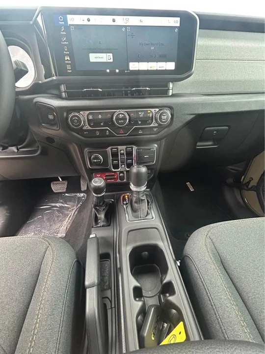 2027 Jeep JL Wrangler - Image 10 of 14