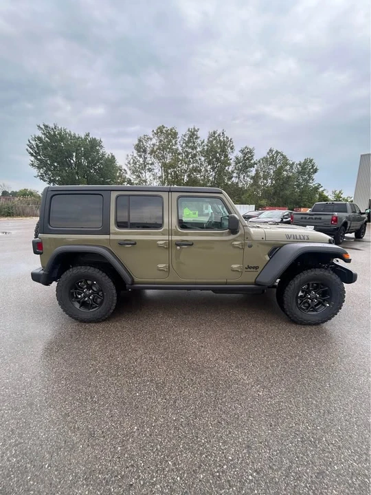 2027 Jeep JL Wrangler - Image 6 of 14
