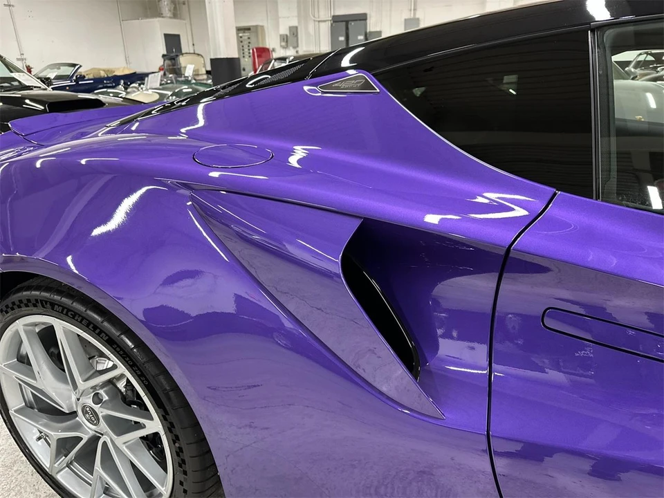 2027 Lotus Emira - Image 19 of 31
