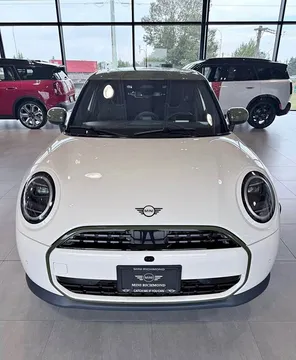 2027 MINI Hardtop 4 Door Cooper S Paul Smith Edition