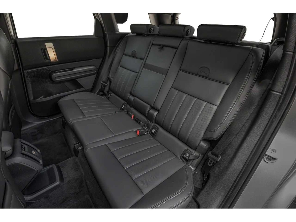 2027 Mini Countryman 3rd Gen - Image 9 of 12