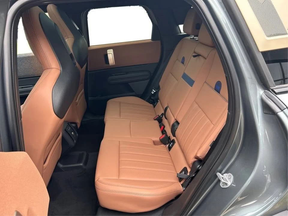2027 Mini Countryman 3rd Gen - Image 8 of 17