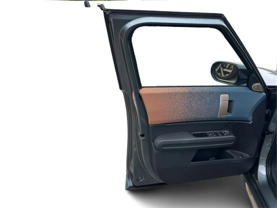 2027 Mini Countryman 3rd Gen - Image 15 of 17