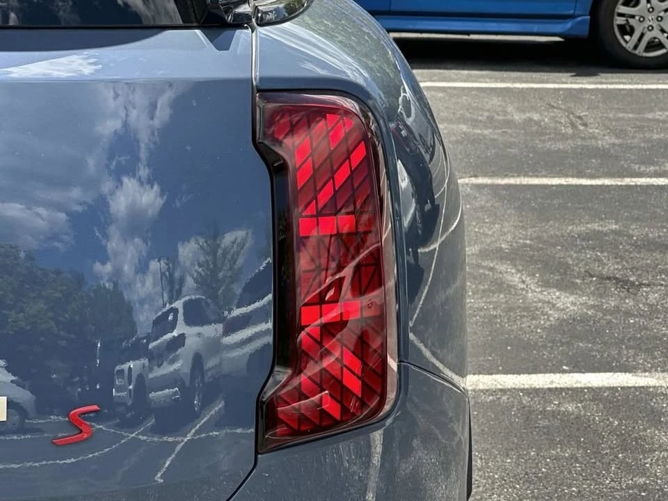 2027 Mini Countryman 3rd Gen - Image 7 of 20