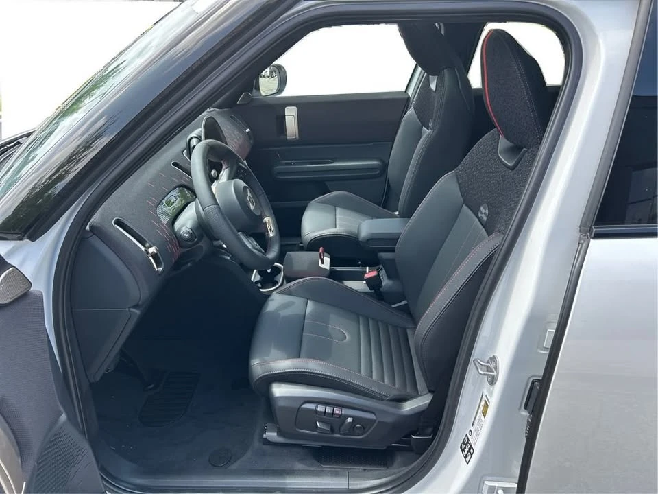 2027 Mini Countryman 3rd Gen - Image 8 of 20