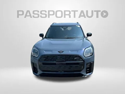 2027 MINI Cooper S Countryman Iconic