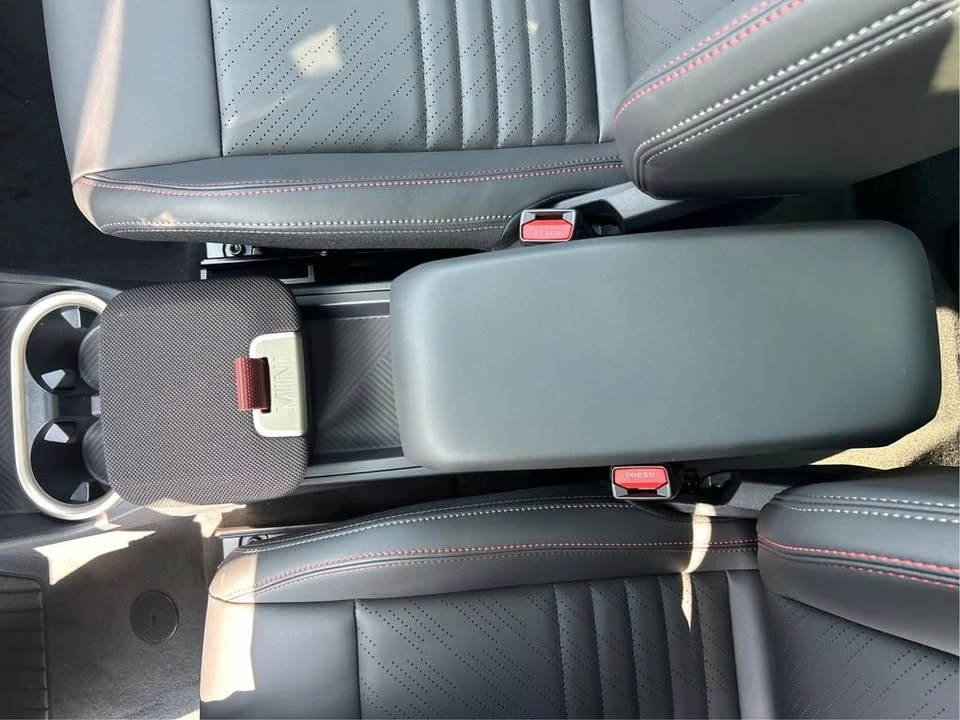 2027 Mini Countryman 3rd Gen - Image 15 of 20