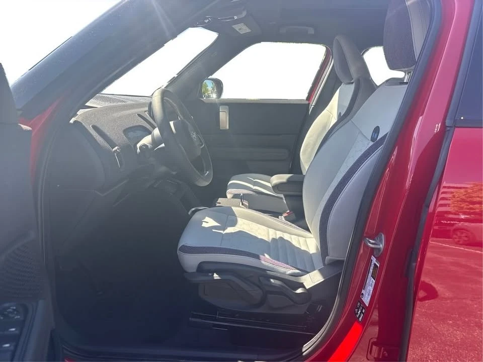 2027 Mini Countryman 3rd Gen - Image 8 of 20