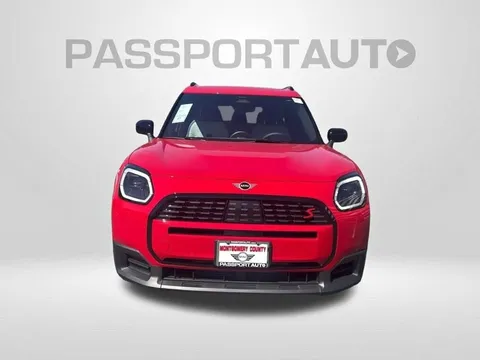 2027 MINI Cooper S Countryman Signature Plus Trim