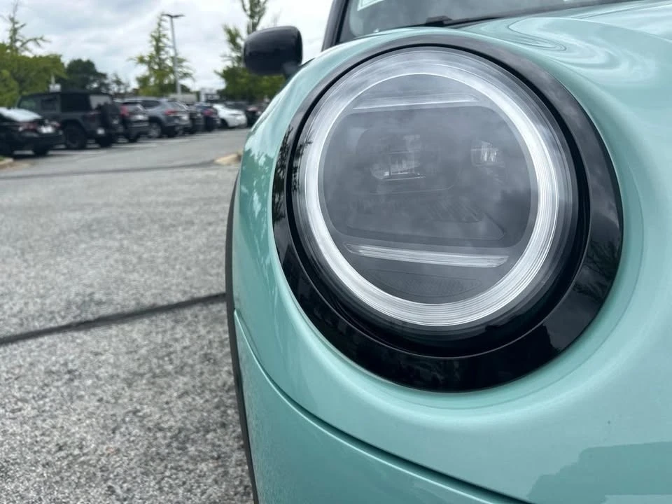 2027 Mini Mini 4th Gen - Image 19 of 20