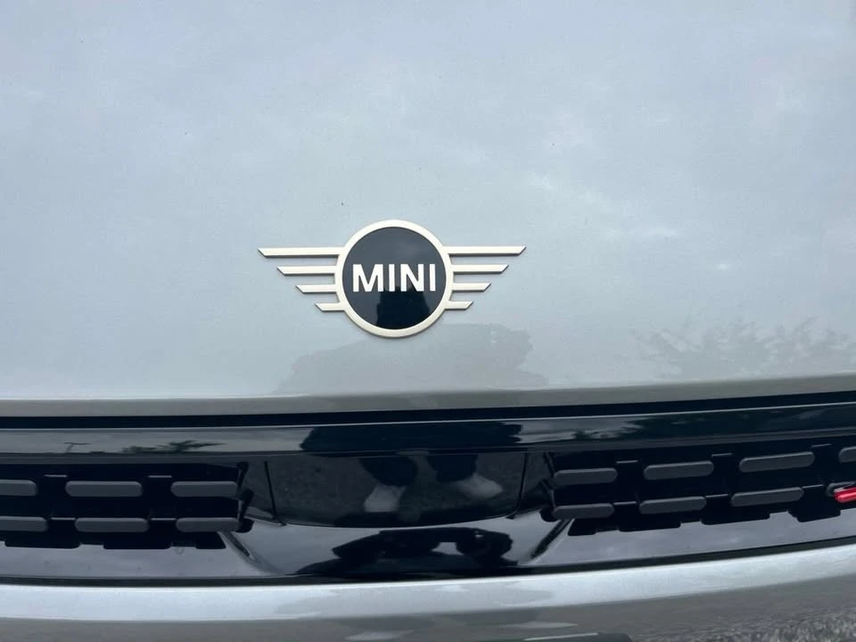 2027 Mini Mini 4th Gen - Image 14 of 20